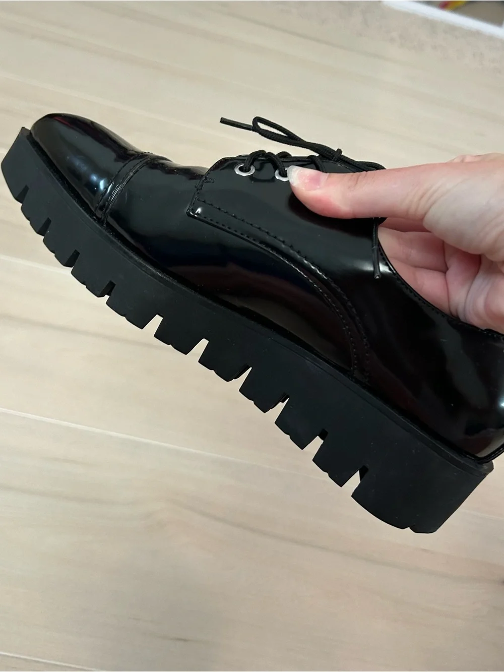 outsider 67 black platform oxfords